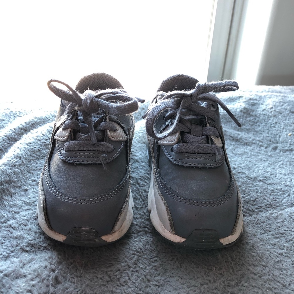 Toddler shoes